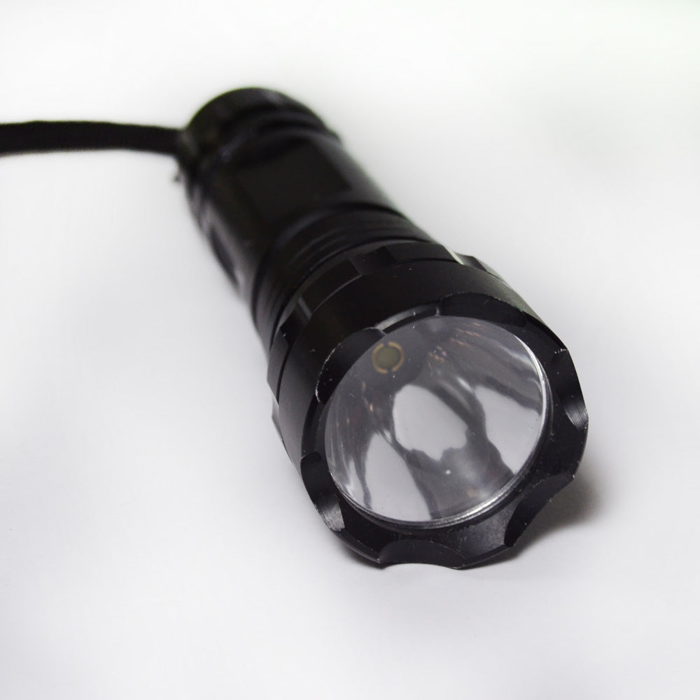 Lanterna LED Tática 5 Watts/ 30 Lumens