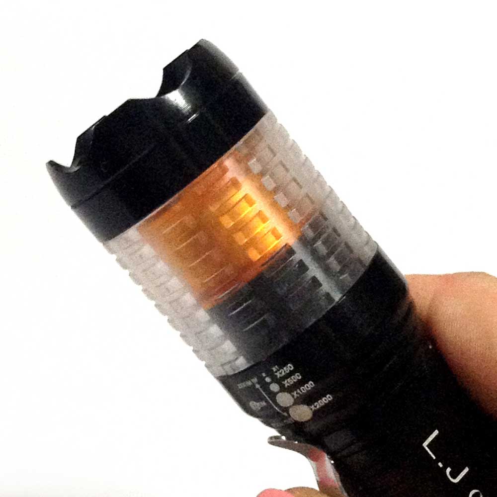 Lanterna Tática  Ajuste foco 1x a 2000x IP55
